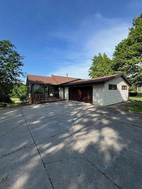 10.3 Acres of Land with Home for Sale in Boone, Iowa
