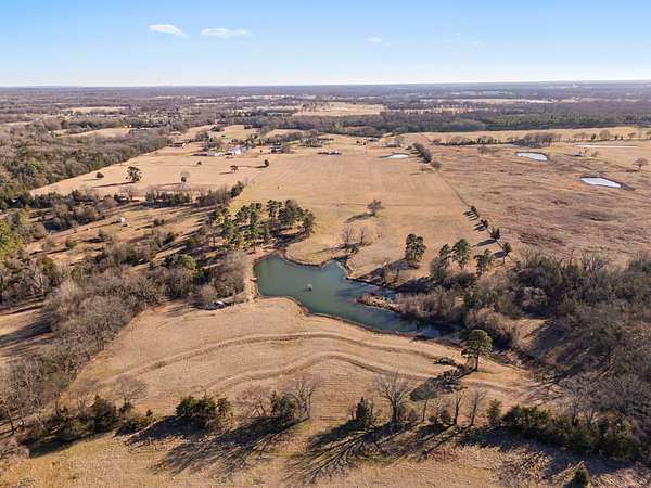 39 Acres of Land for Sale in Mount Pleasant, Texas