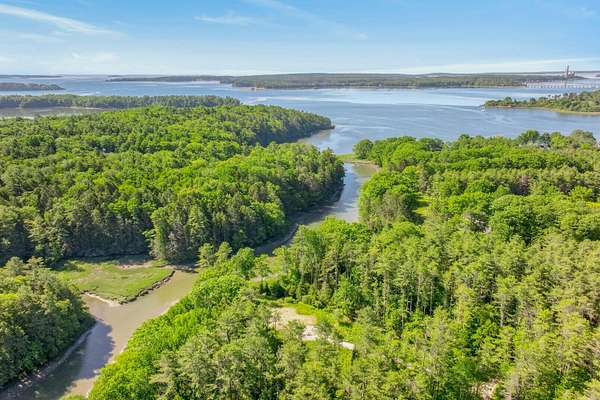 2.9 Acres of Residential Land for Sale in Freeport, Maine