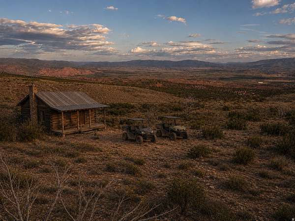 10 Acres of Land for Sale in Fruitland, Utah