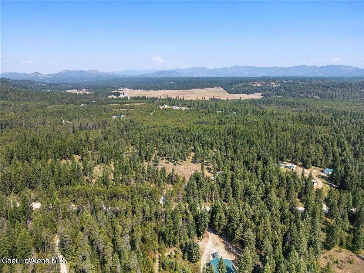 20 Acres of Recreational & Residential Land for Sale in Newport, Washington