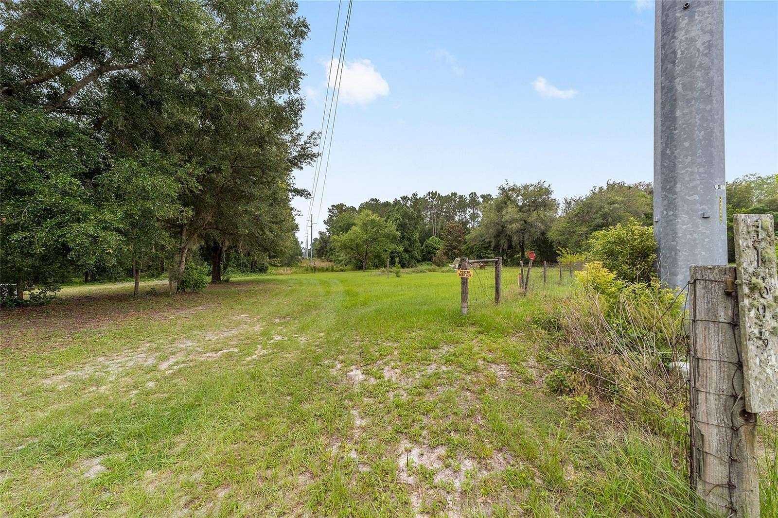 4.46 Acres of Residential Land for Sale in Ocklawaha, Florida