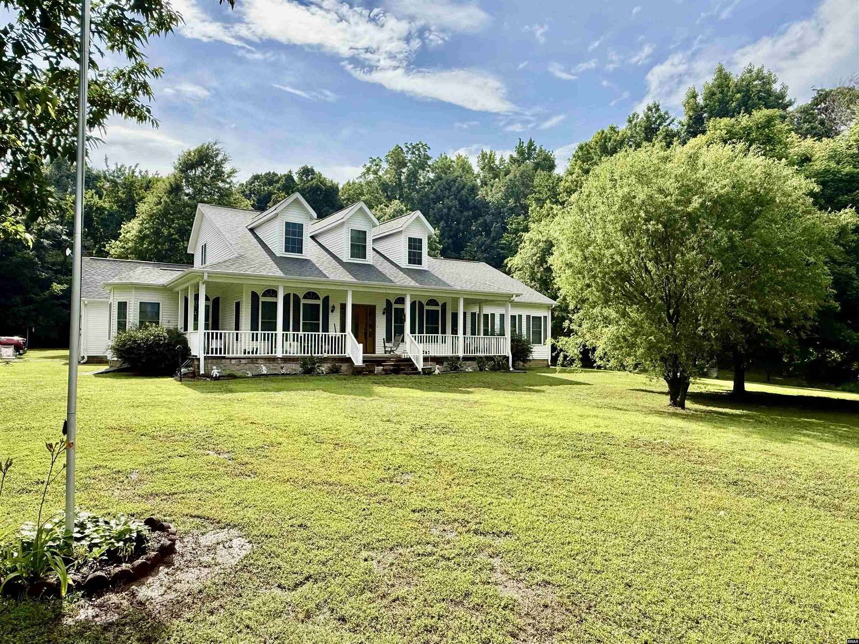 20 Acres of Land with Home for Sale in Troy, Tennessee