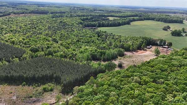 30 Acres of Land for Auction in Phenix, Virginia