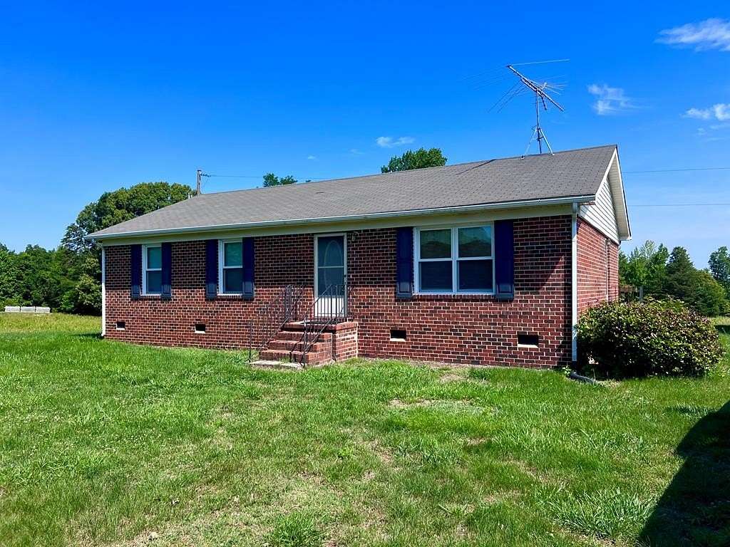 2 Acres of Land with Home for Sale in Jetersville, Virginia
