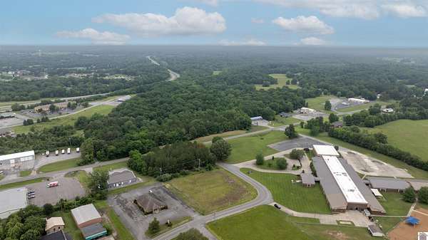 0.94 Acres of Commercial Land for Sale in Benton, Kentucky