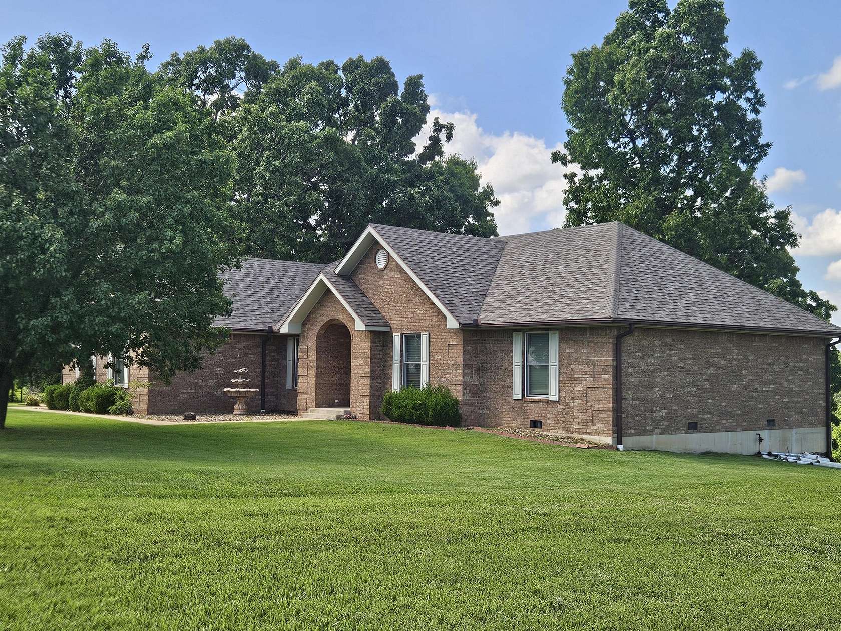 164 Acres of Land with Home for Sale in Thornfield, Missouri