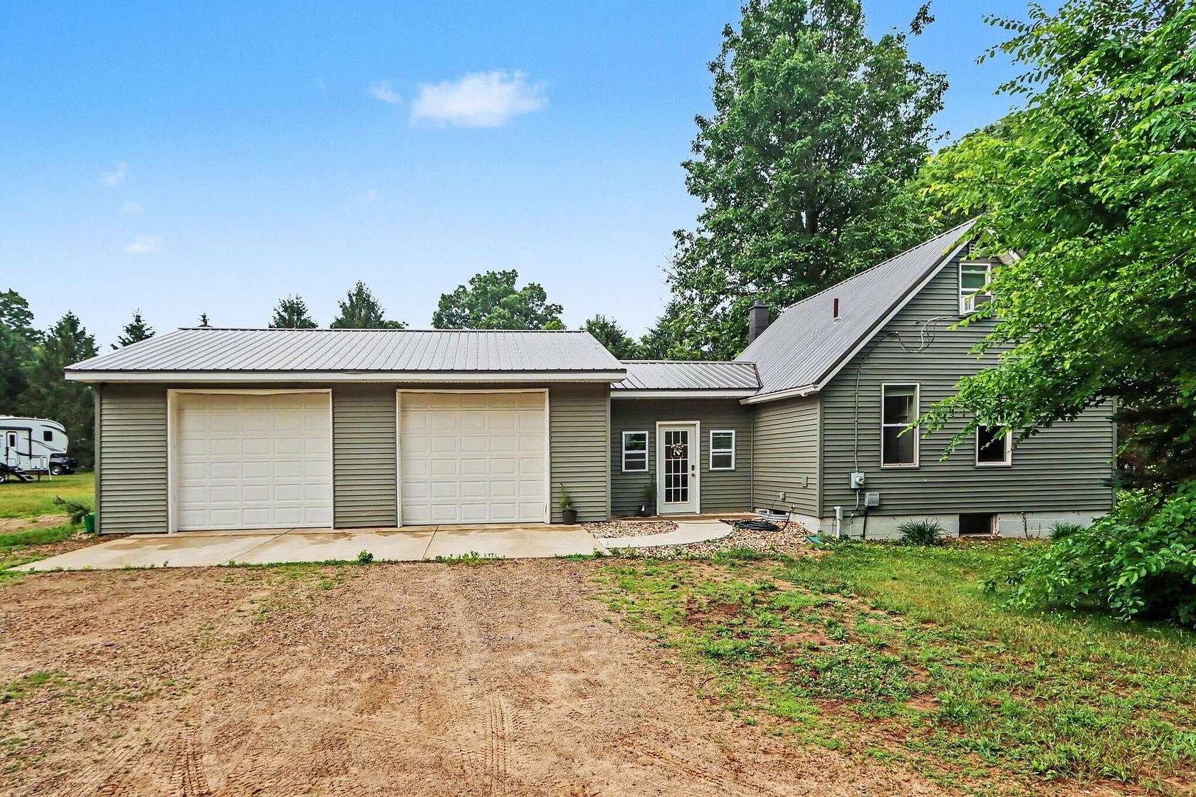 4.1 Acres of Land with Home for Sale in Kalamazoo, Michigan