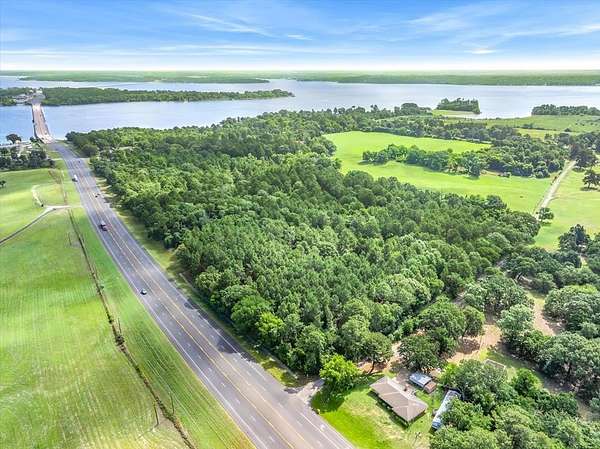 26.7 Acres of Land for Sale in Frankston, Texas