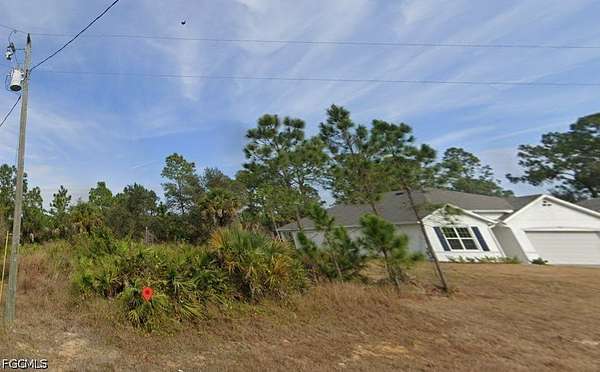0.27 Acres of Residential Land for Auction in LaBelle, Florida