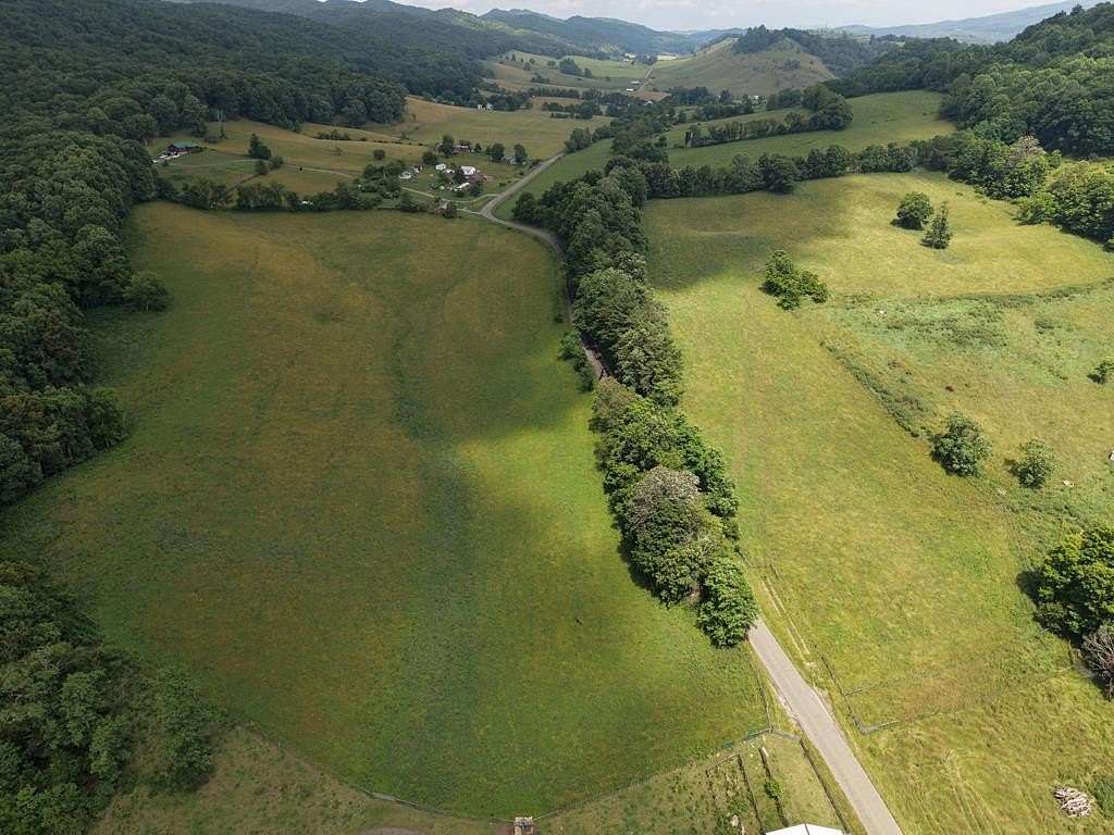 155 Acres of Land for Sale in Marion, Virginia