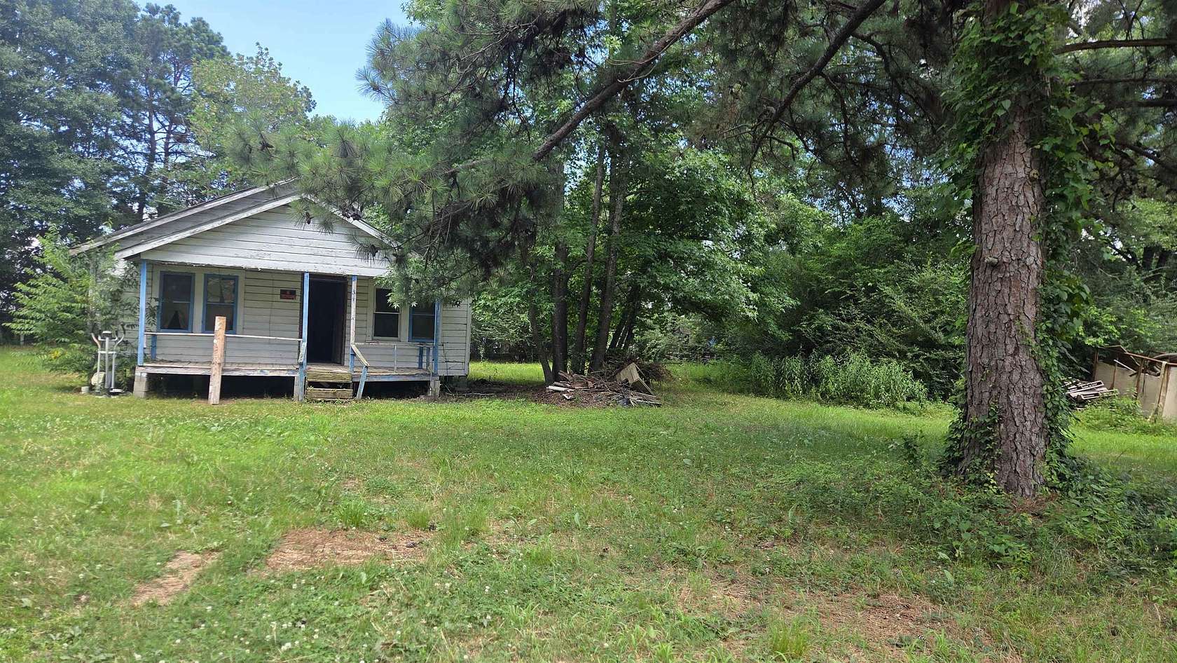 0.2 Acres of Residential Land for Sale in Carthage, Texas