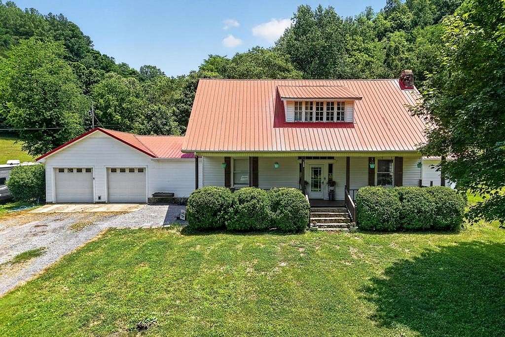 10.3 Acres of Land with Home for Sale in Whitleyville, Tennessee