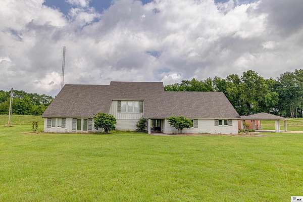 3.56 Acres of Land with Home for Sale in Monroe, Louisiana