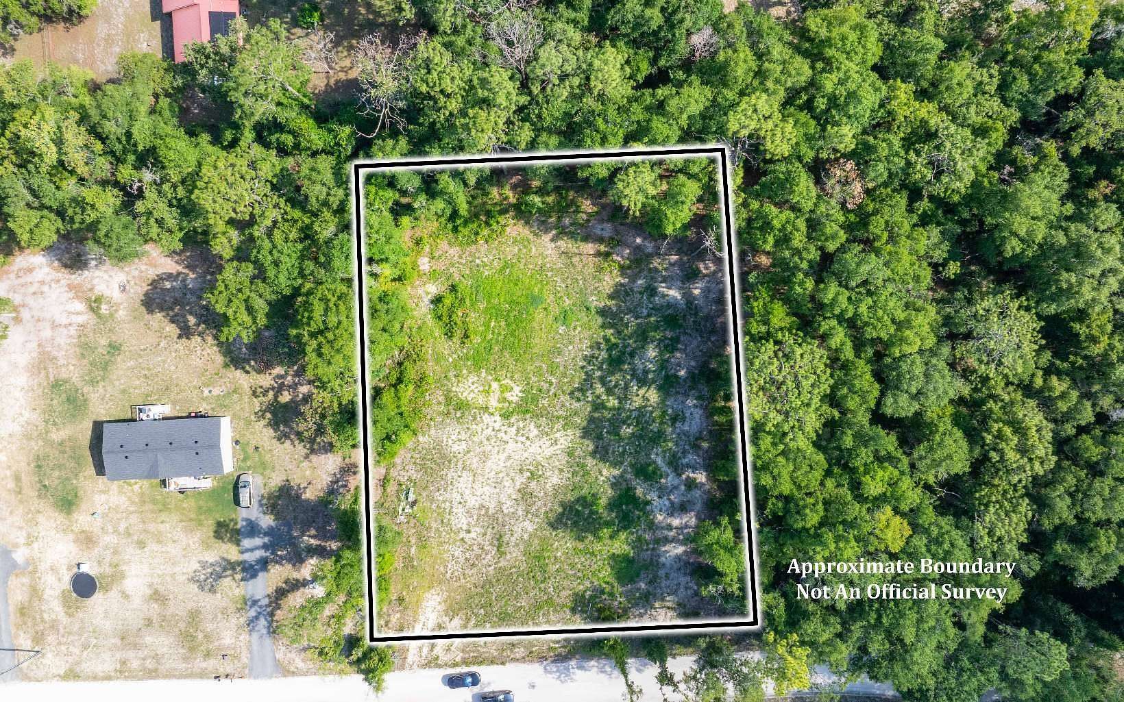 1 Acre of Residential Land for Sale in Lake City, Florida