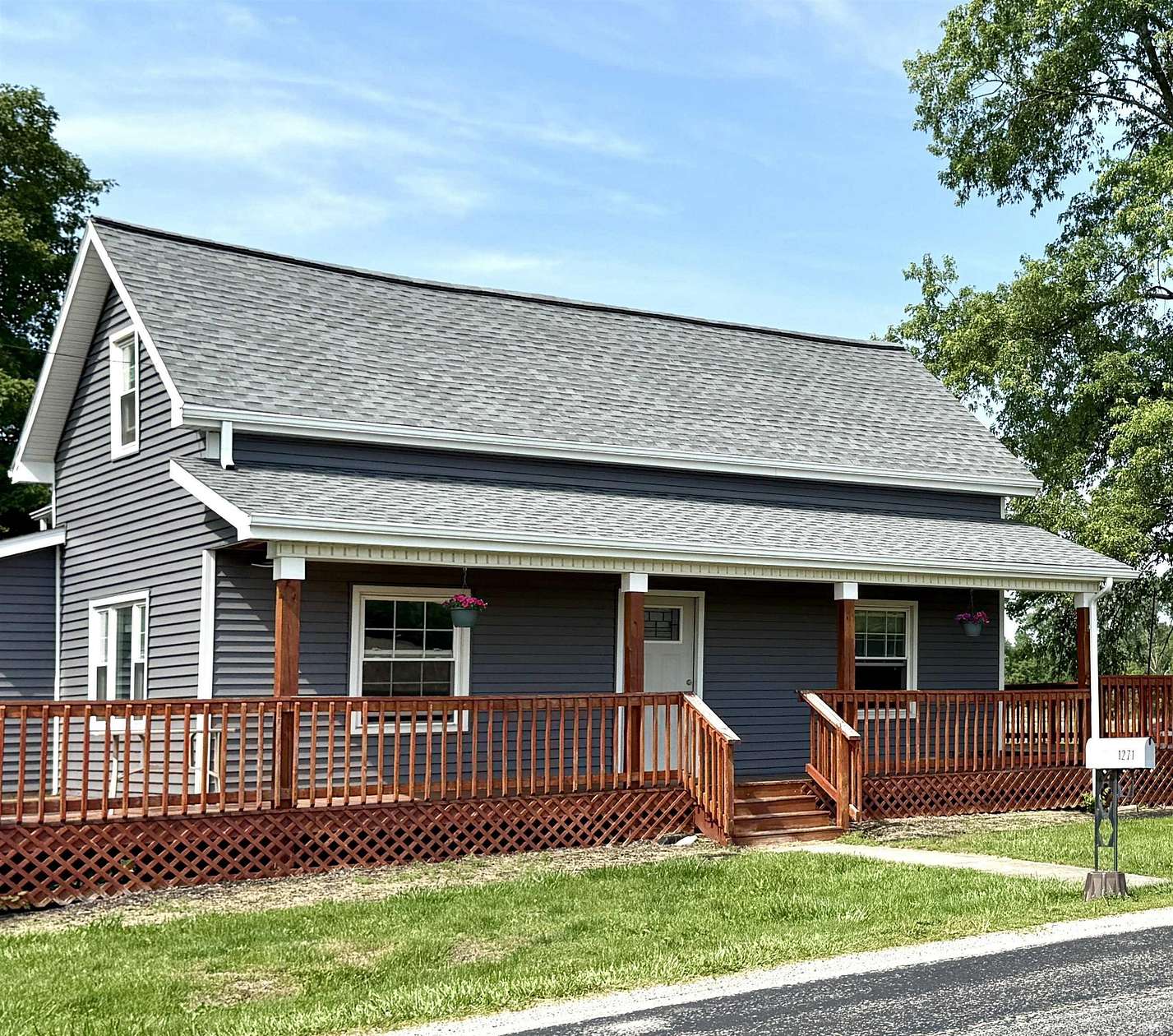 2 Acres of Land with Home for Sale in Bluffton, Indiana