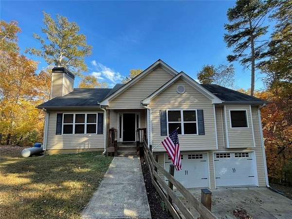3.6 Acres of Land with Home for Lease in Jasper, Georgia