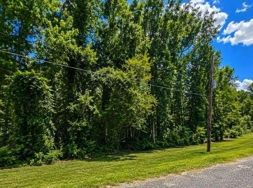 1.34 Acres of Residential Land for Sale in Jasper, Texas
