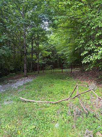 109 Acres of Recreational Land for Sale in North Tazewell, Virginia