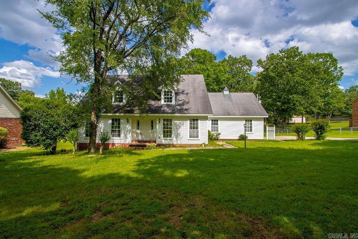 1.76 Acres of Land with Home for Sale in Little Rock, Arkansas