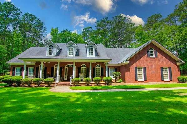 1.5 Acres of Land with Home for Sale in Pine Mountain, Georgia