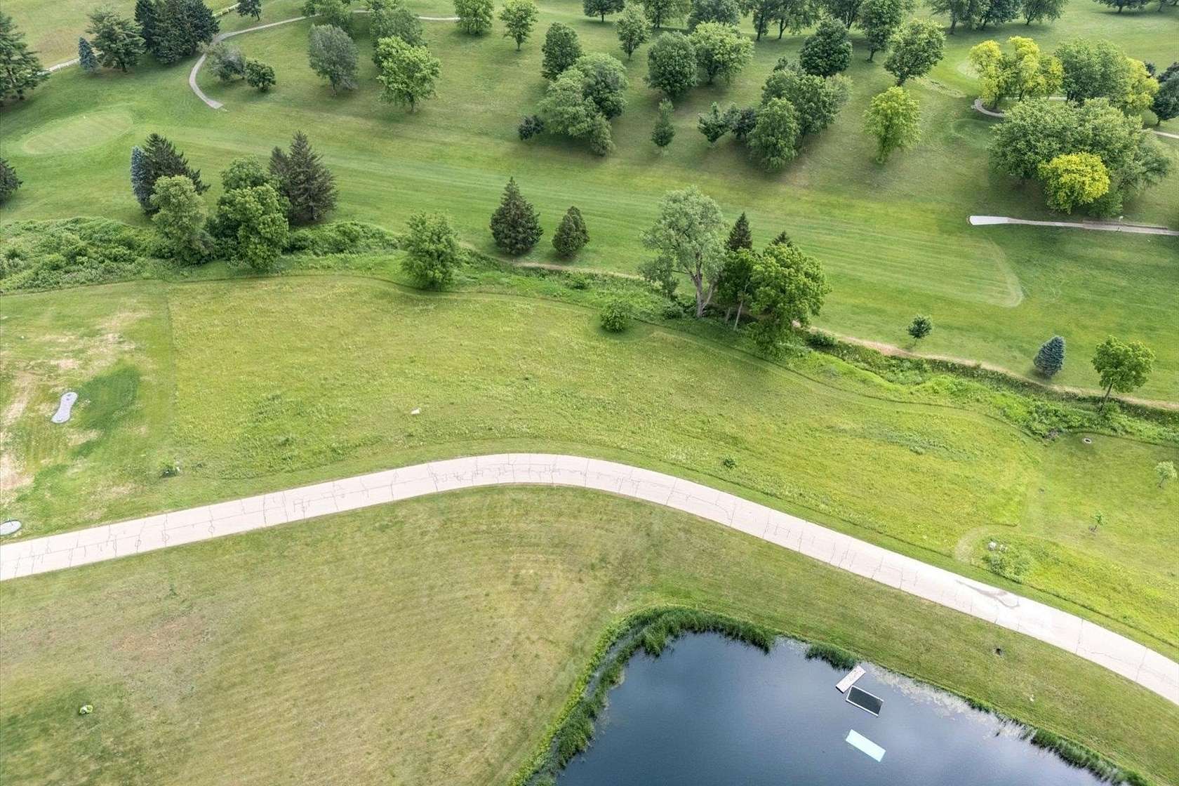 1.68 Acres of Residential Land for Sale in Bellevue, Iowa