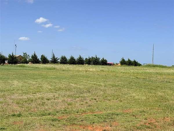 0.85 Acres of Residential Land for Sale in Edmond, Oklahoma