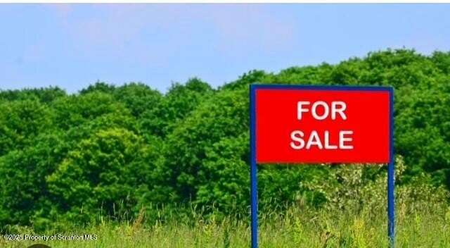 1 Acre of Residential Land for Sale in Moosic, Pennsylvania