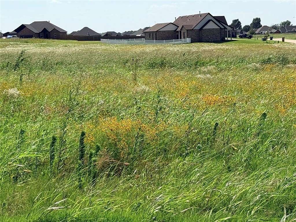 1 Acre of Residential Land for Sale in Edmond, Oklahoma