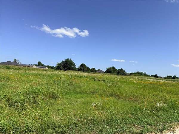 0.77 Acres of Residential Land for Sale in Edmond, Oklahoma