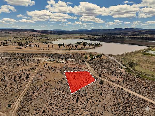 1.13 Acres of Residential Land for Sale in Alturas, California