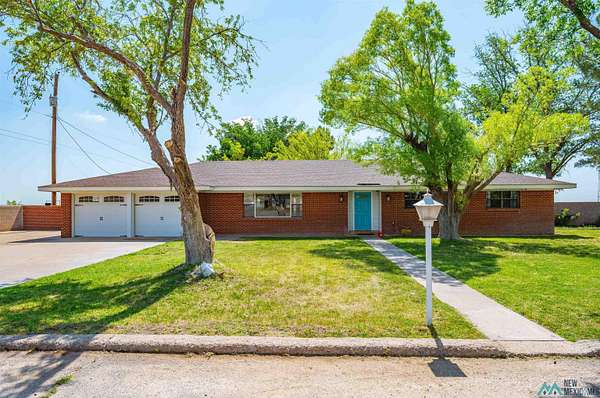 9.25 Acres of Land with Home for Sale in Roswell, New Mexico