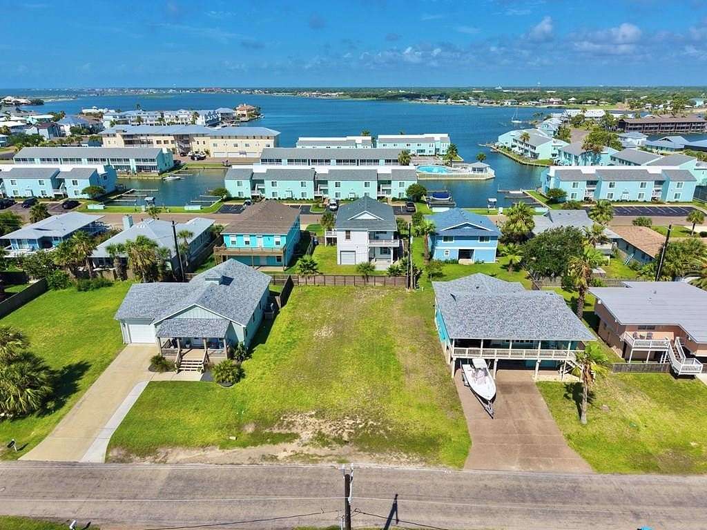 0.14 Acres of Residential Land for Sale in Rockport, Texas