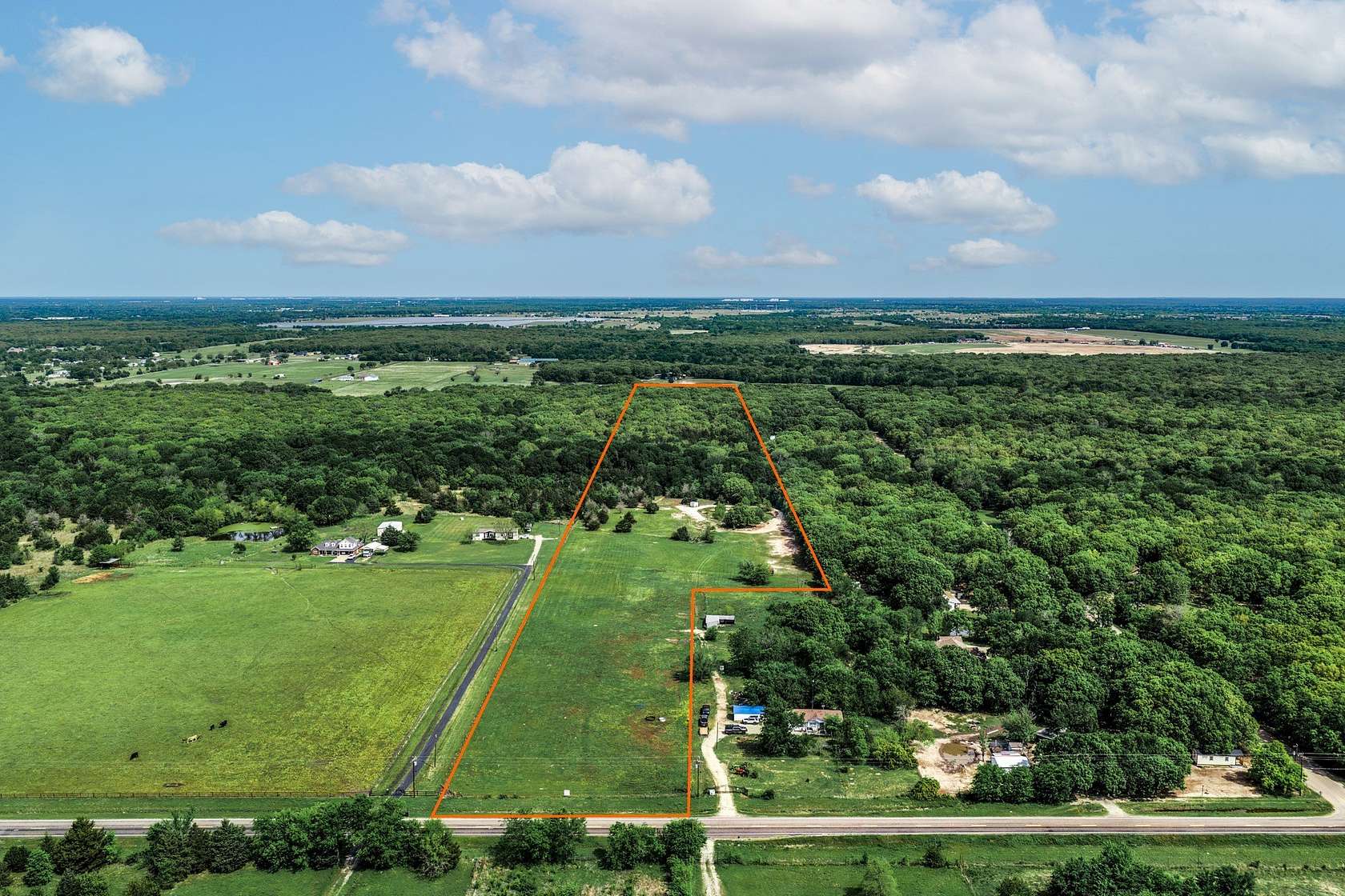 25 Acres of Recreational & Residential Land for Sale in Quinlan, Texas