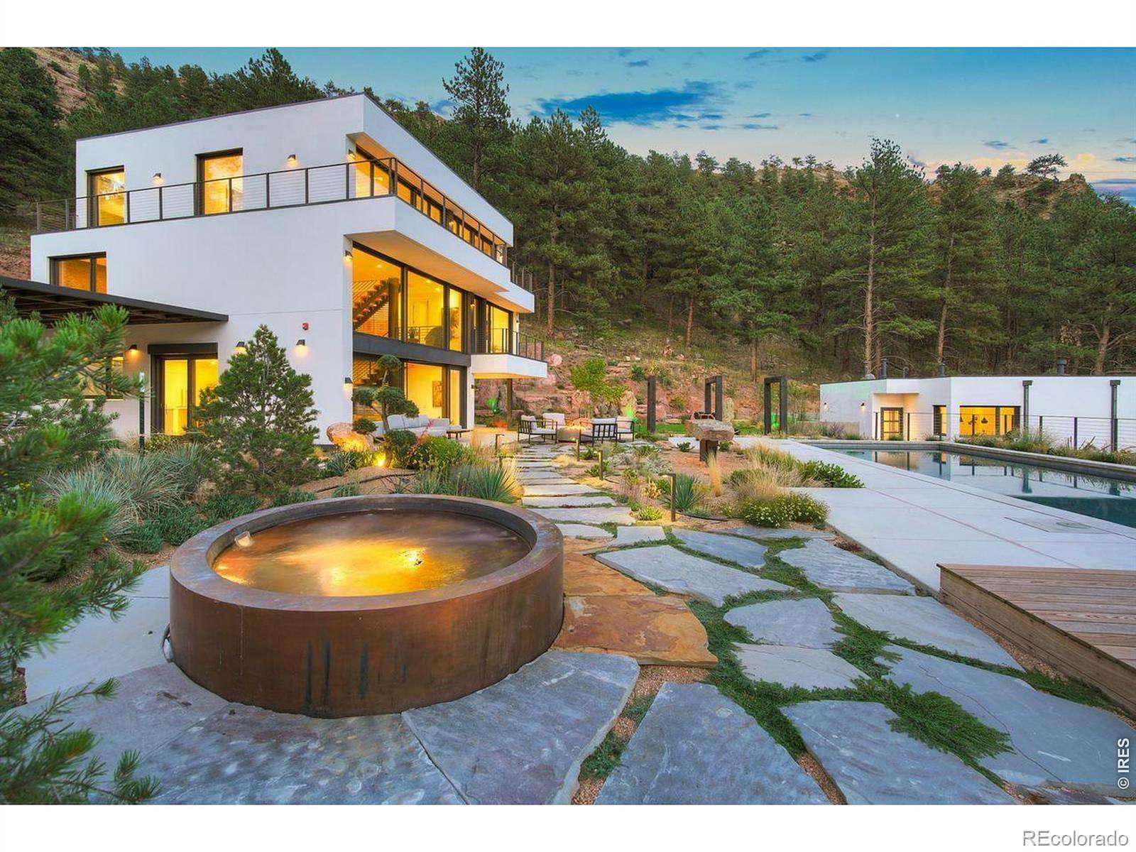 14.8 Acres of Land with Home for Sale in Boulder, Colorado