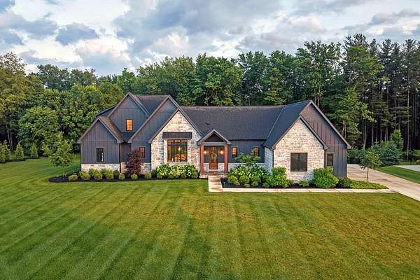 1.52 Acres of Land with Home for Sale in Delaware, Ohio