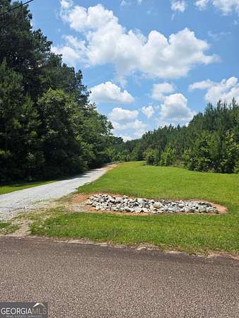 3.4 Acres of Residential Land for Sale in Hogansville, Georgia