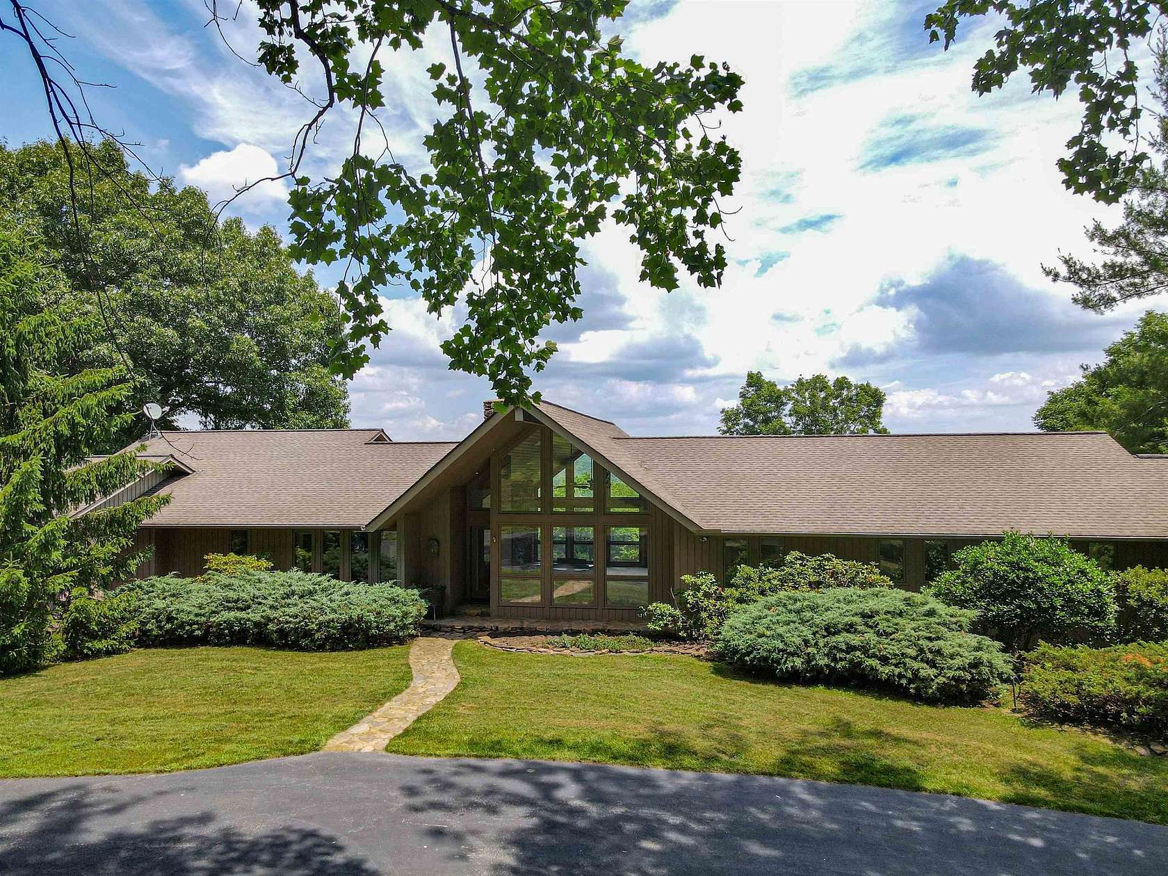 46.4 Acres of Recreational Land with Home for Sale in Blacksburg, Virginia