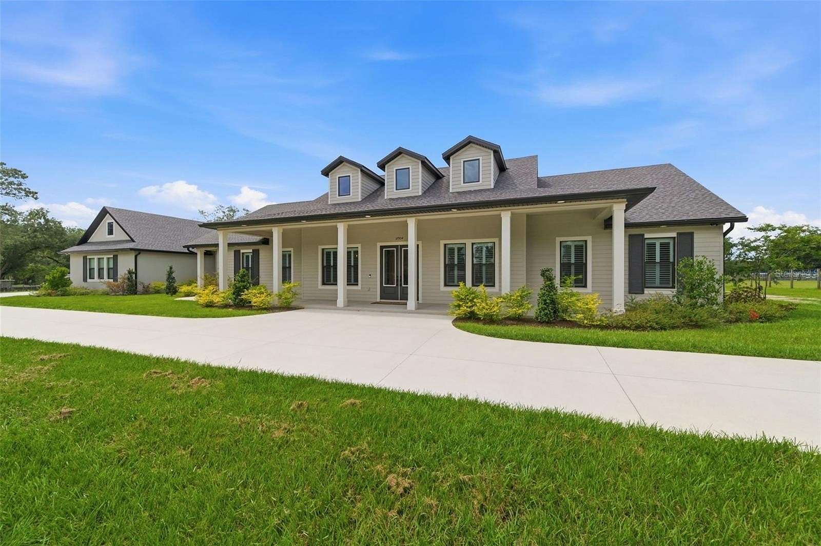 3 Acres of Land with Home for Sale in Dade City, Florida