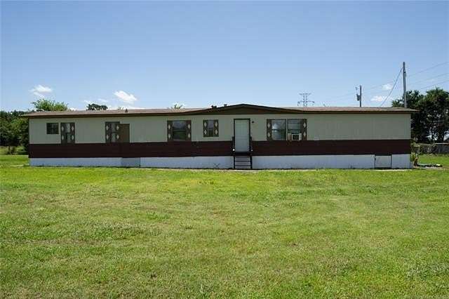 30 Acres of Land with Home for Sale in Muskogee, Oklahoma