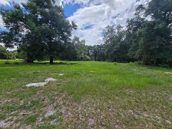 9.16 Acres of Residential Land for Sale in Chiefland, Florida