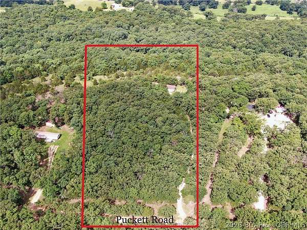 5 Acres of Residential Land for Sale in Eldon, Missouri