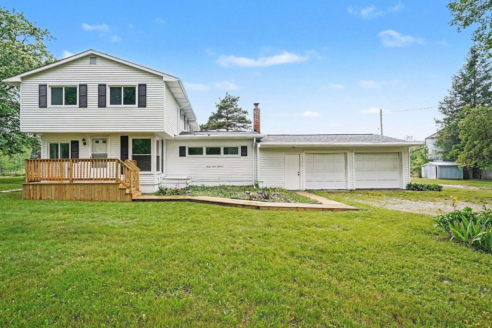 2.5 Acres of Land with Home for Sale in Perry, Michigan