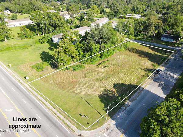 0.83 Acres of Land for Sale in Waycross, Georgia