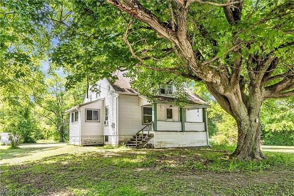12.1 Acres of Recreational Land with Home for Sale in Lordstown, Ohio