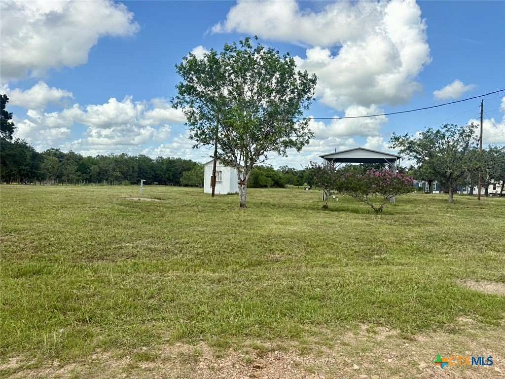 2 Acres of Residential Land for Sale in Victoria, Texas