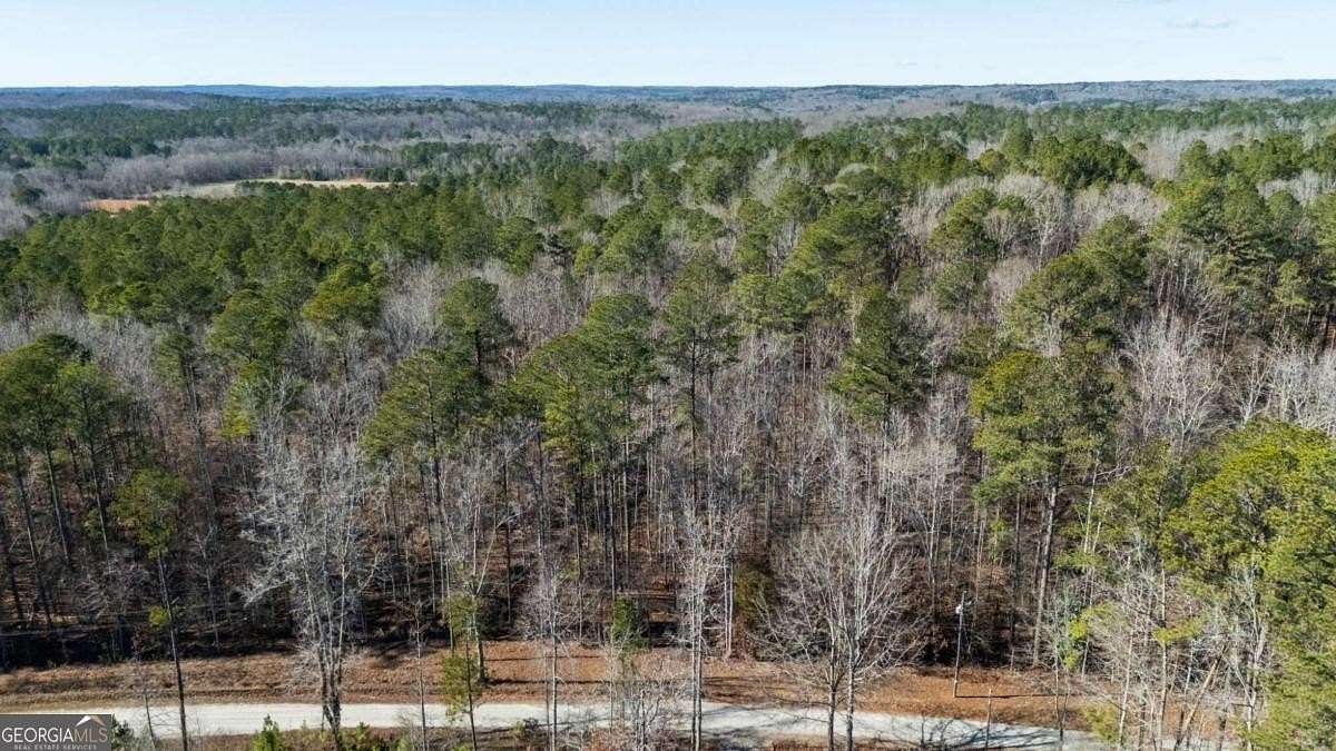 7.29 Acres of Residential Land for Sale in Chattahoochee Hills, Georgia