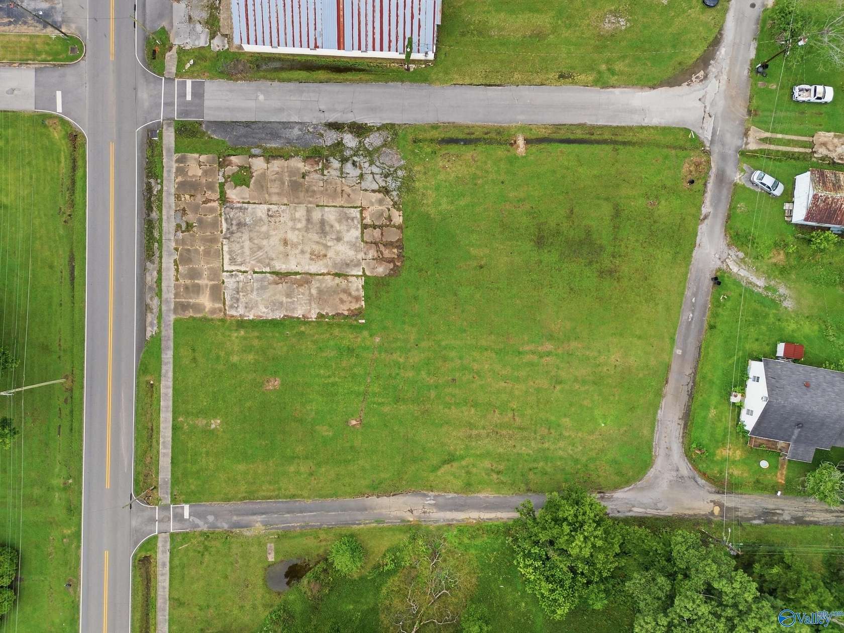 0.73 Acres of Mixed-Use Land for Sale in Stevenson, Alabama