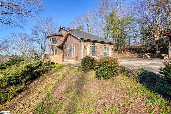 2.5 Acres of Land with Home for Sale in Inman, South Carolina