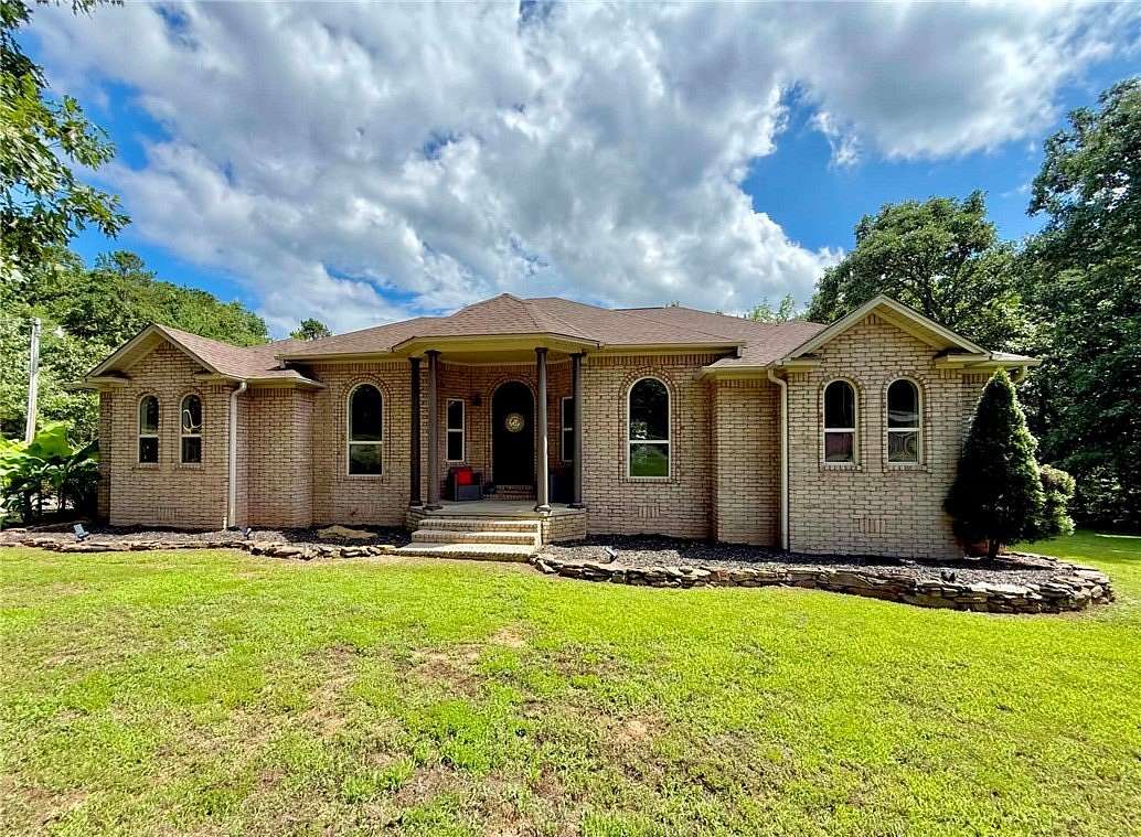 3.26 Acres of Land with Home for Sale in Russellville, Arkansas